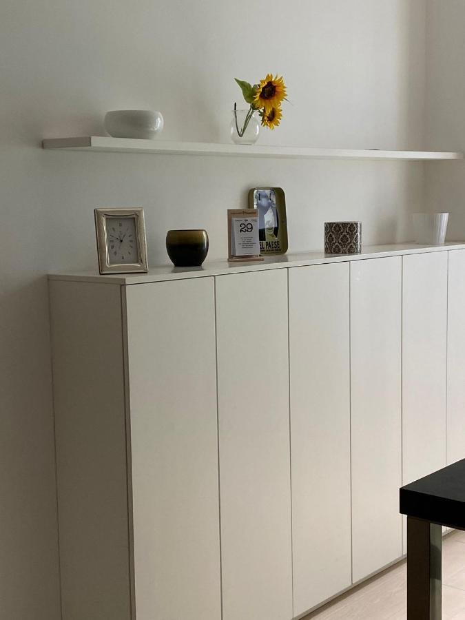 Lovely Apartment In The New Porta Nuova Area Milaan Buitenkant foto